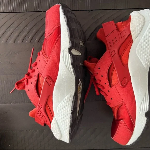 Used Womens Nike Air Huarache “Cinnamon” - Picture 3 of 10